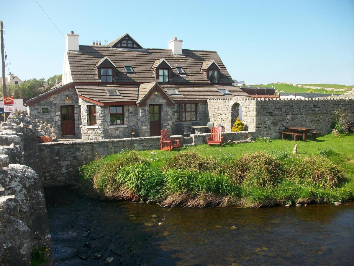 Aille River Tourist Hostel Glamping Doolin Eksteriør billede